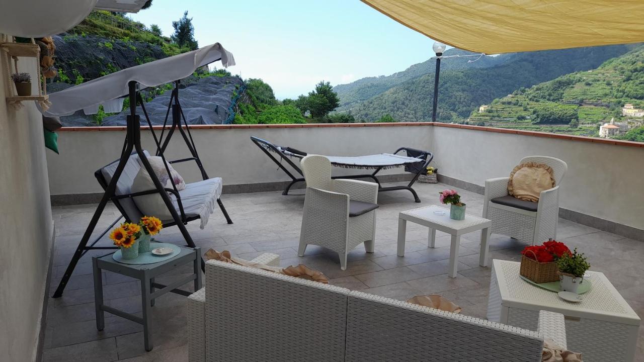 Hotel Affittacamere Novella Tramonti Exteriör bild