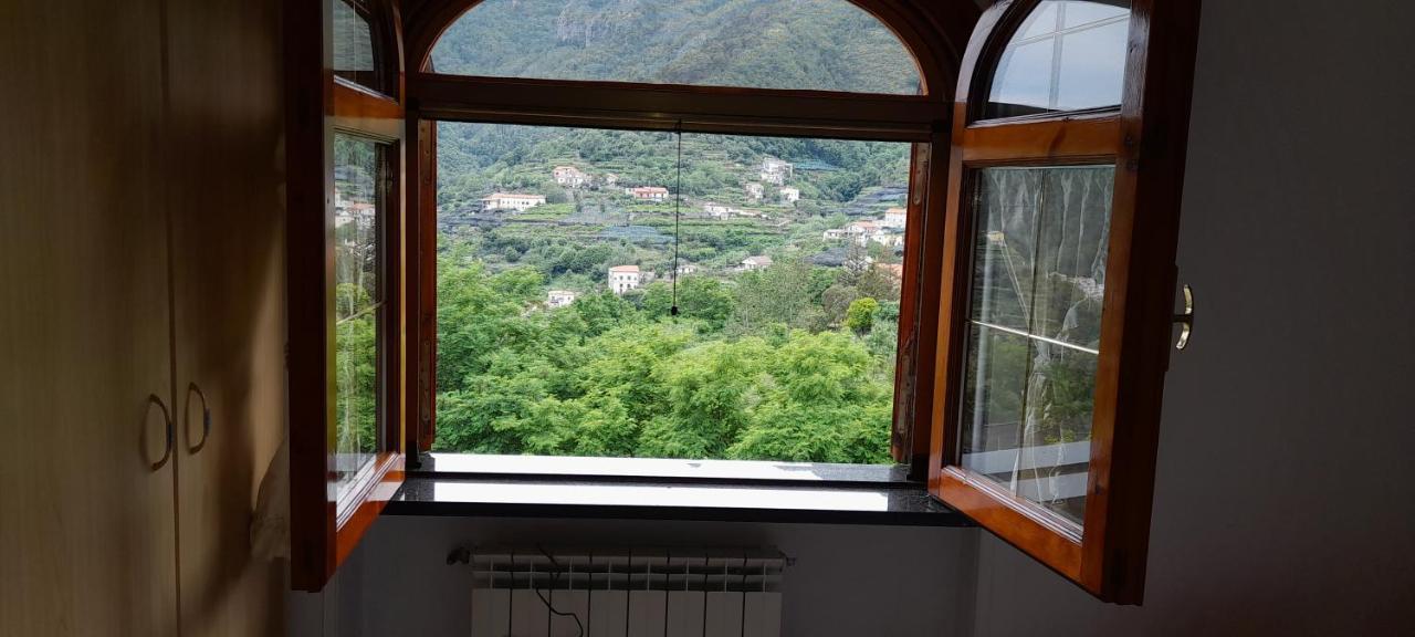 Hotel Affittacamere Novella Tramonti Exteriör bild