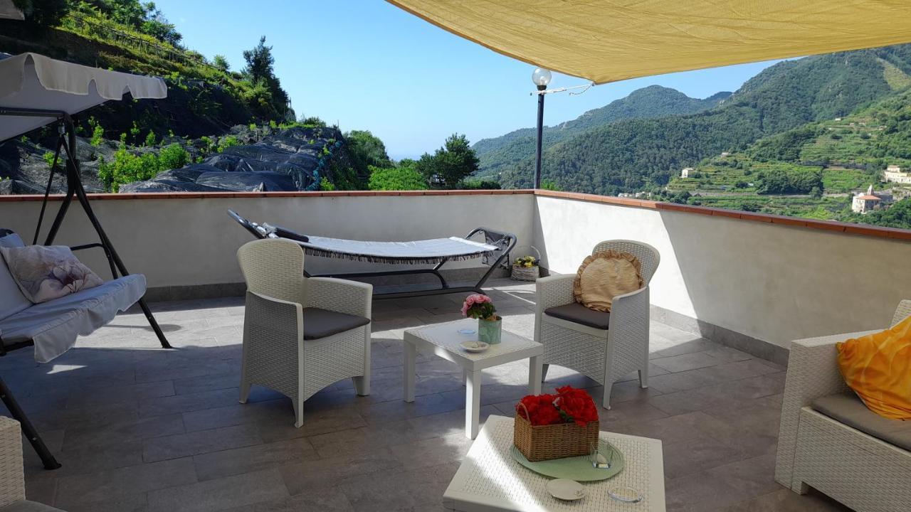 Hotel Affittacamere Novella Tramonti Exteriör bild